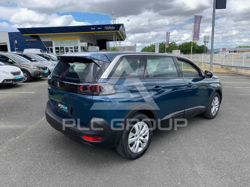 2021 Peugeot 5008