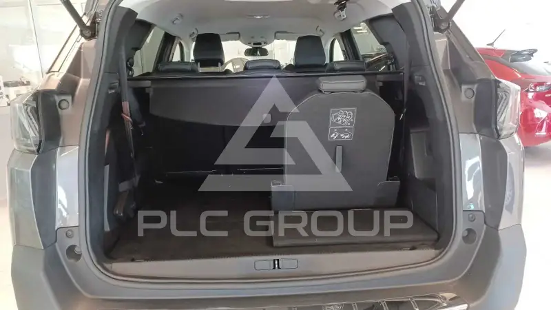 2021 Peugeot 5008