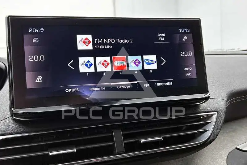 2021 Peugeot 5008