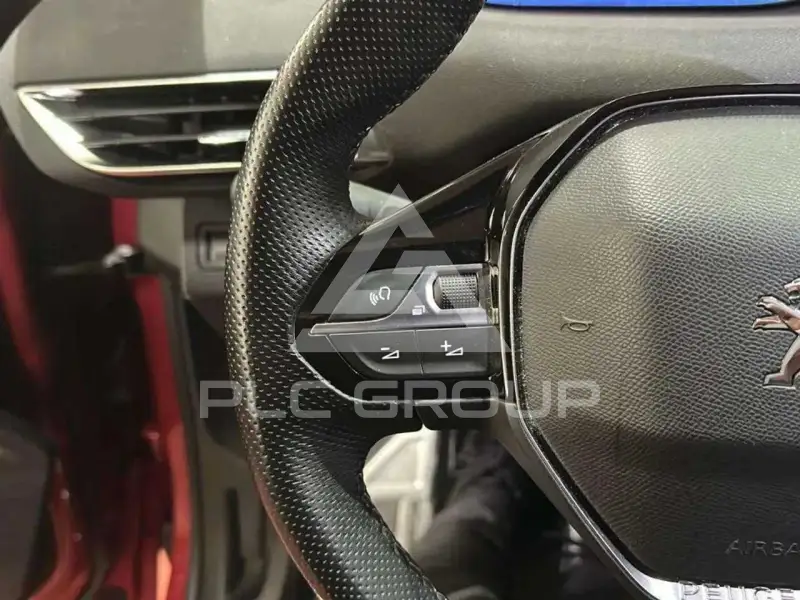 2021 Peugeot 5008
