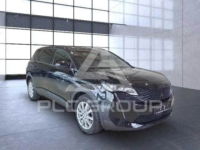 2021 Peugeot 5008