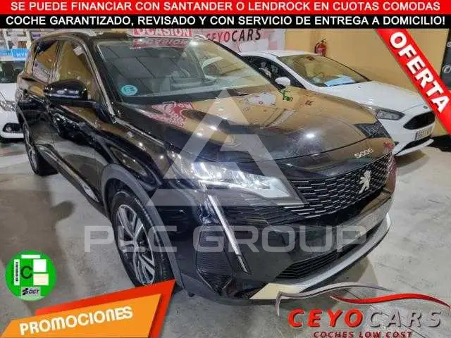 2021 Peugeot 5008