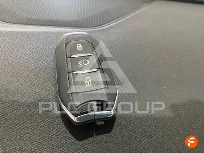 2021 Peugeot 5008