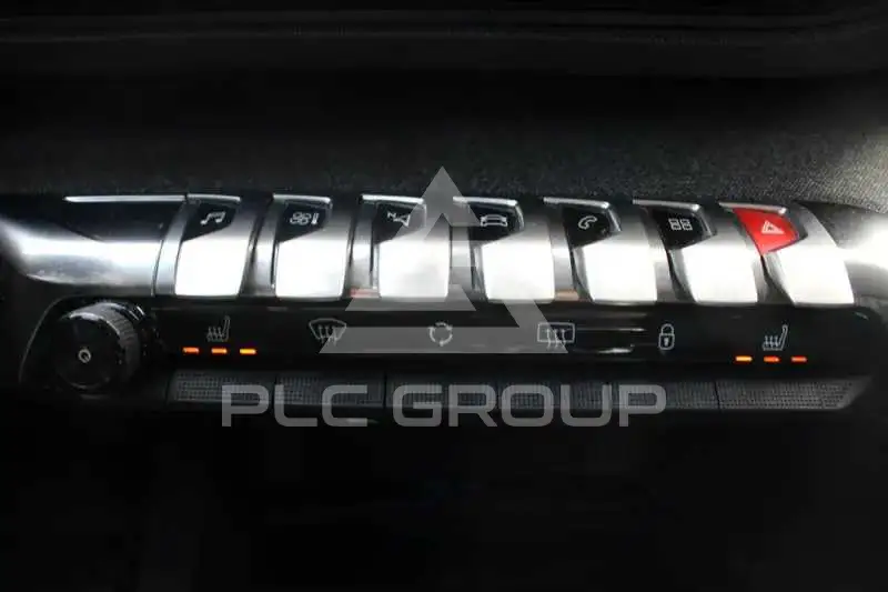 2021 Peugeot 5008