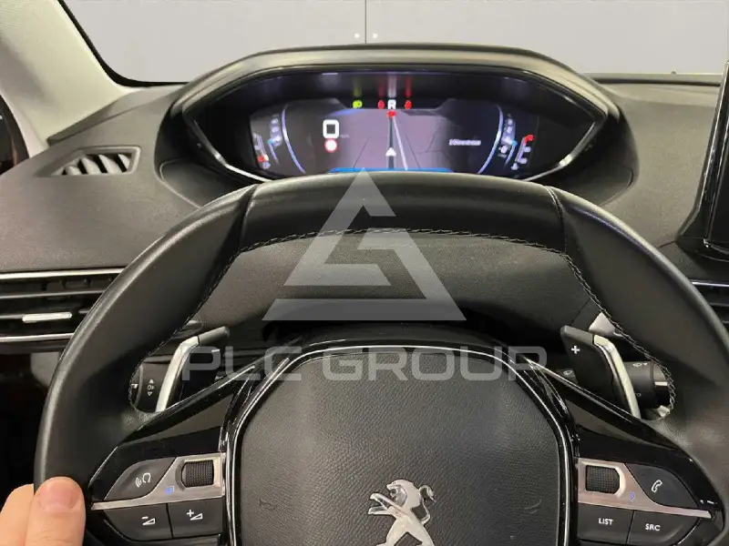 2021 Peugeot 5008