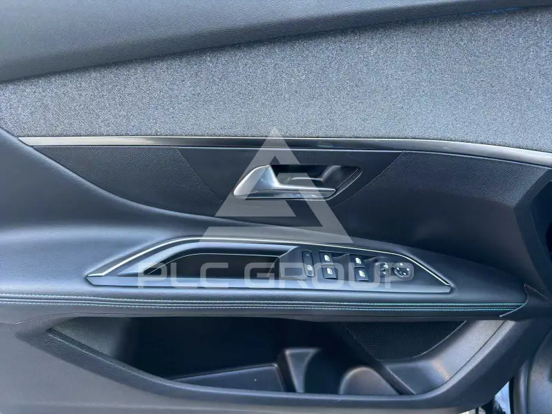 2021 Peugeot 5008