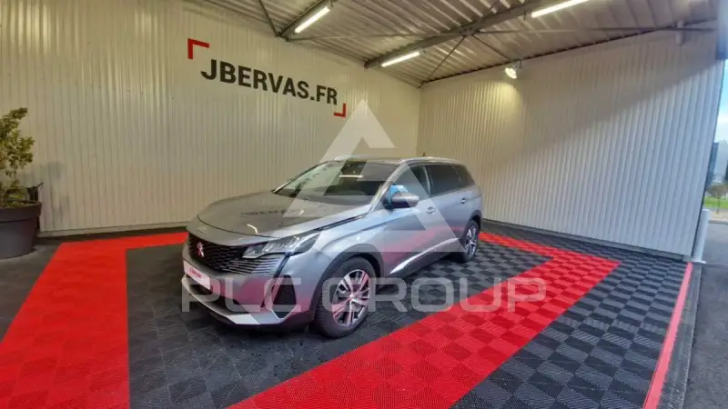 2021 Peugeot 5008