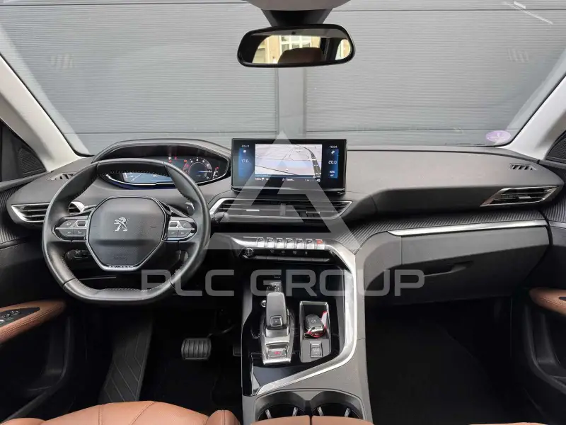 2021 Peugeot 5008