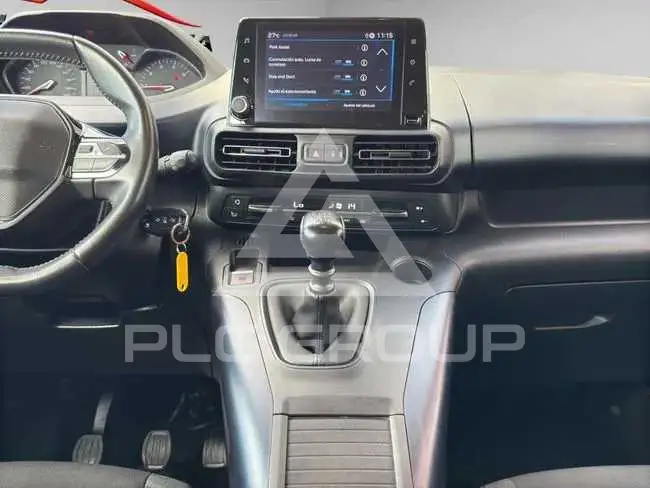 2021 Peugeot Rifter