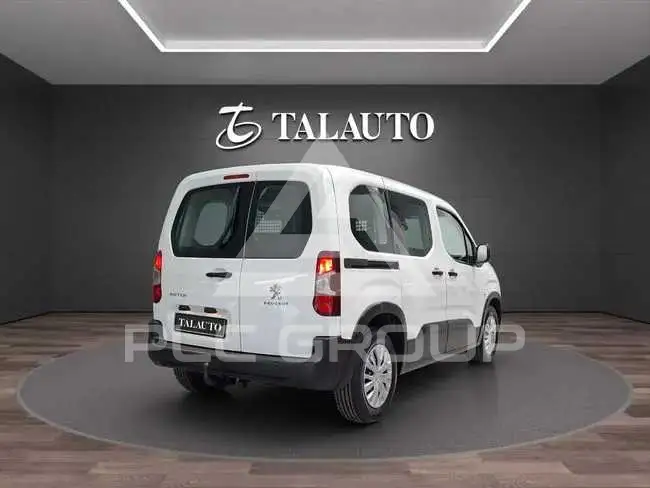 2021 Peugeot Rifter