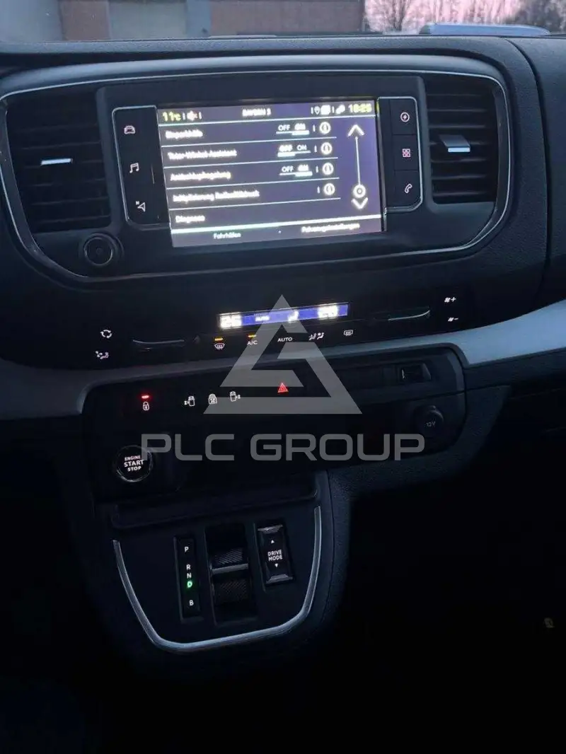2021 Peugeot Traveller
