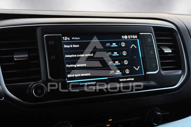 2021 Peugeot Traveller