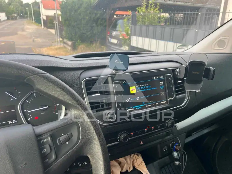 2021 Peugeot Traveller