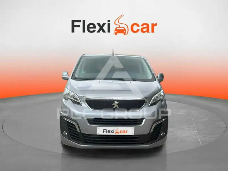 2021 Peugeot Traveller