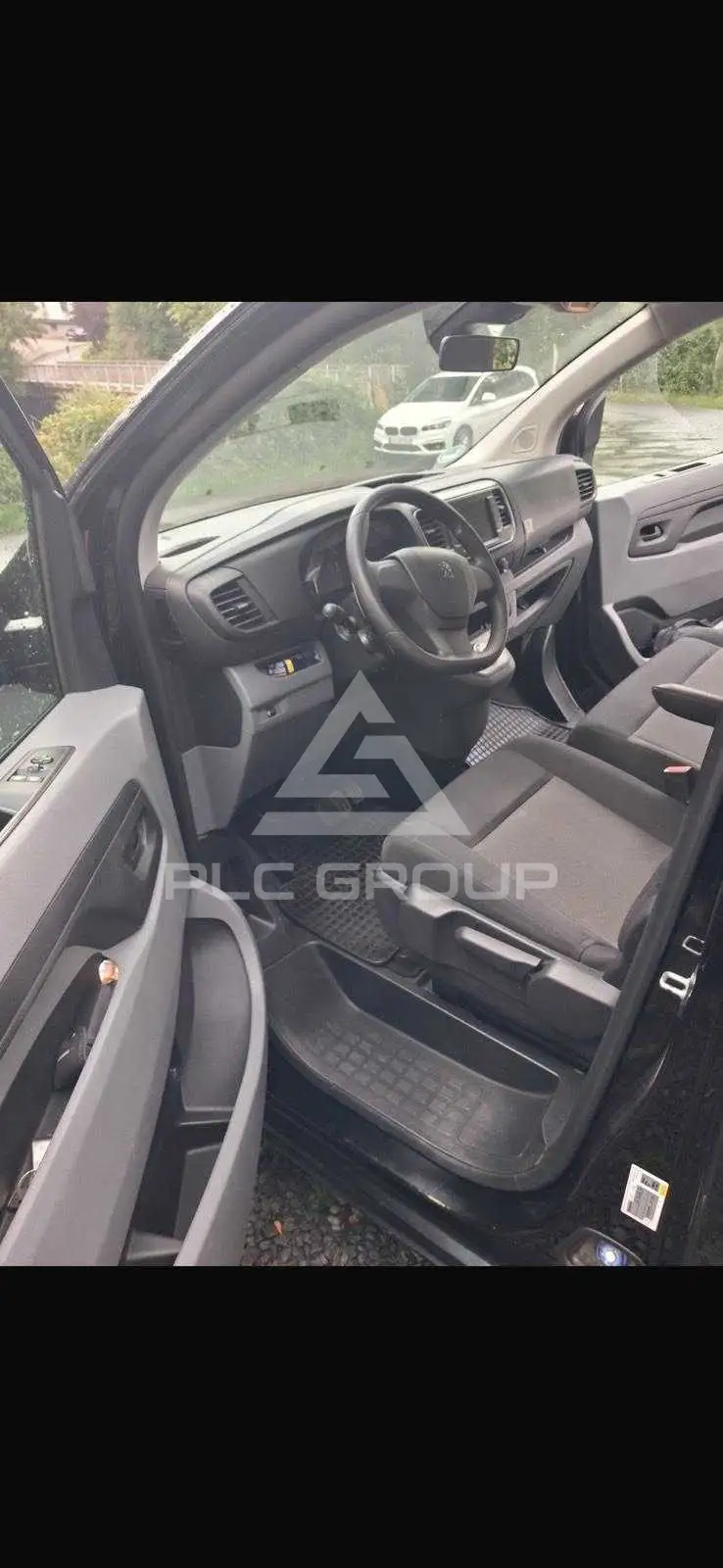 2021 Peugeot Traveller