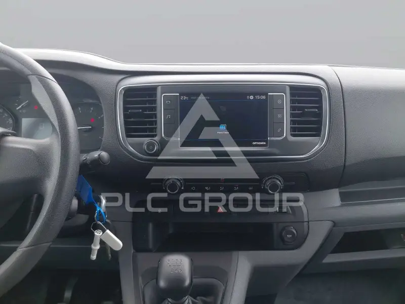 2021 Peugeot Traveller