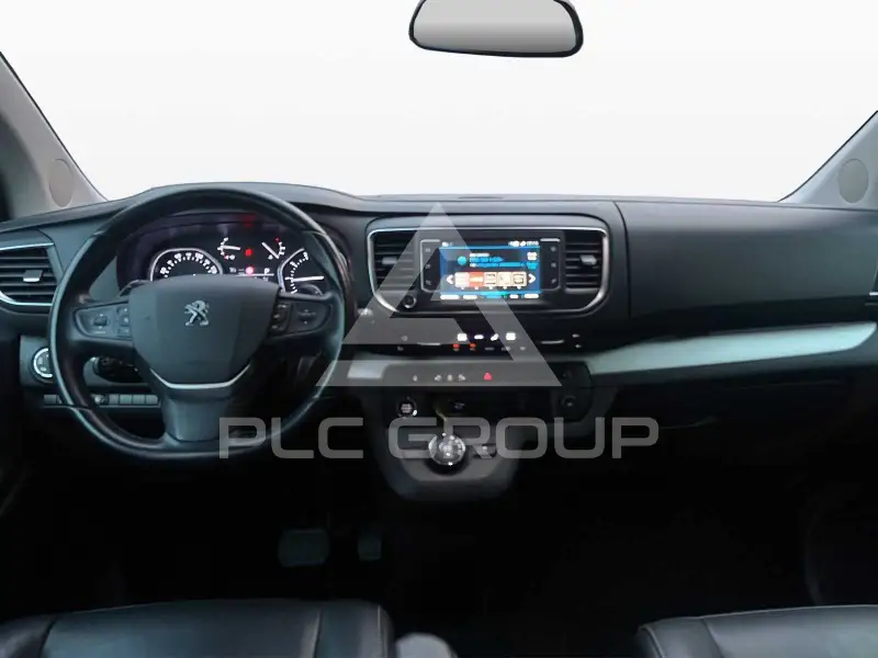 2021 Peugeot Traveller