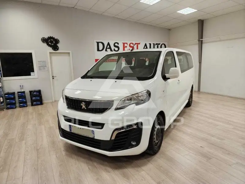 2021 Peugeot Traveller
