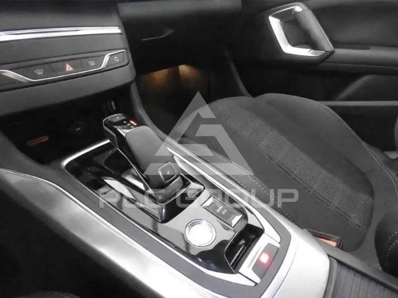 2021 Peugeot 308