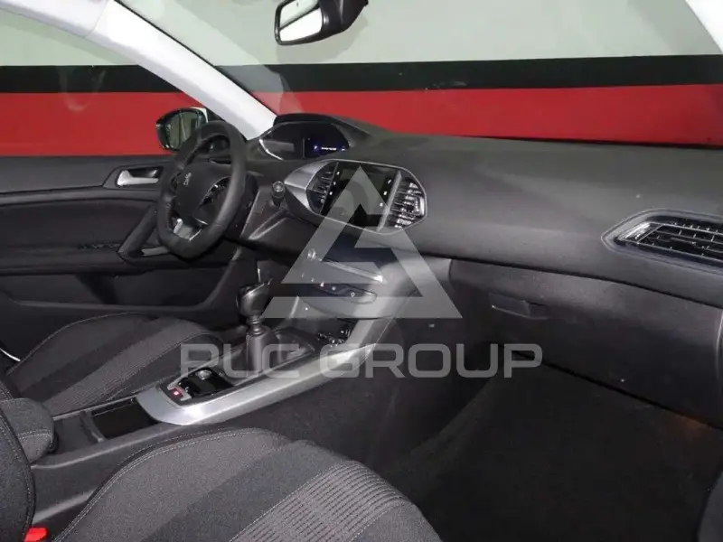 2021 Peugeot 308
