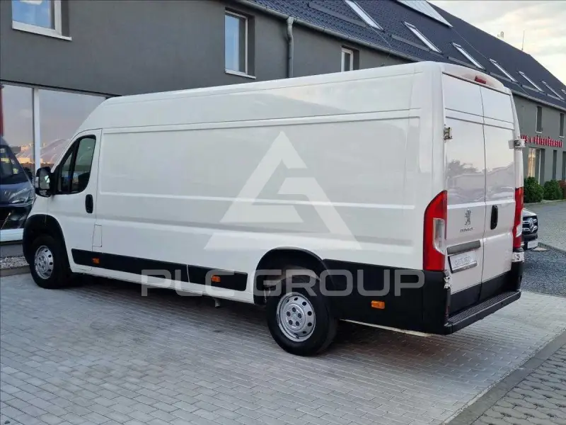 2021 Peugeot Boxer
