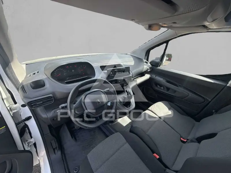 2021 Peugeot Partner