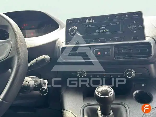 2021 Peugeot Partner