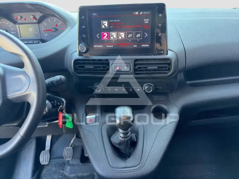 2021 Peugeot Partner