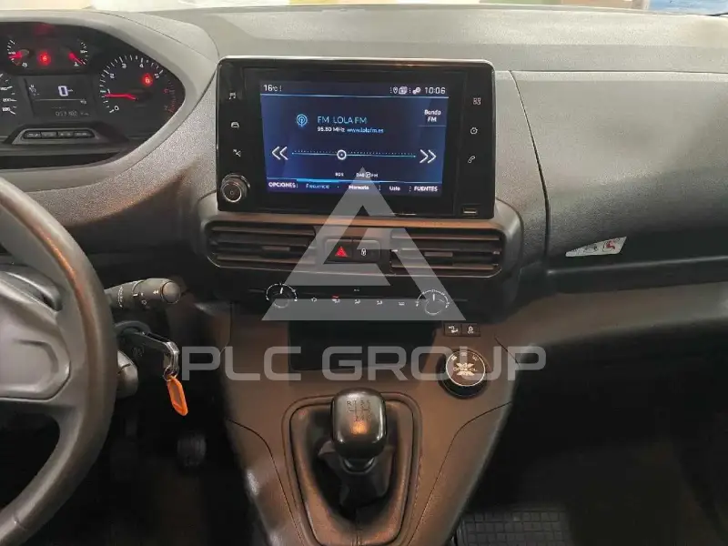 2021 Peugeot Partner