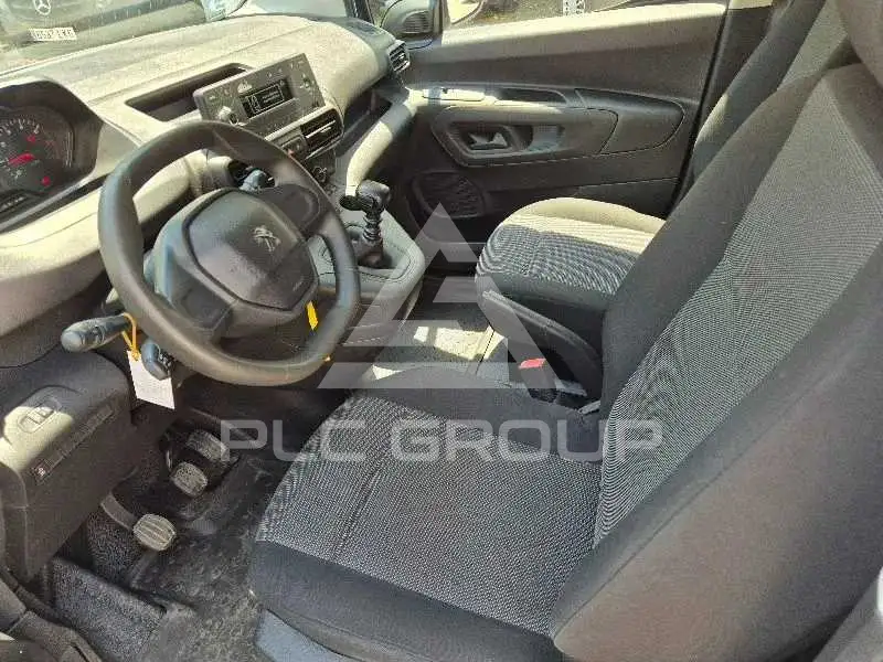 2021 Peugeot Partner