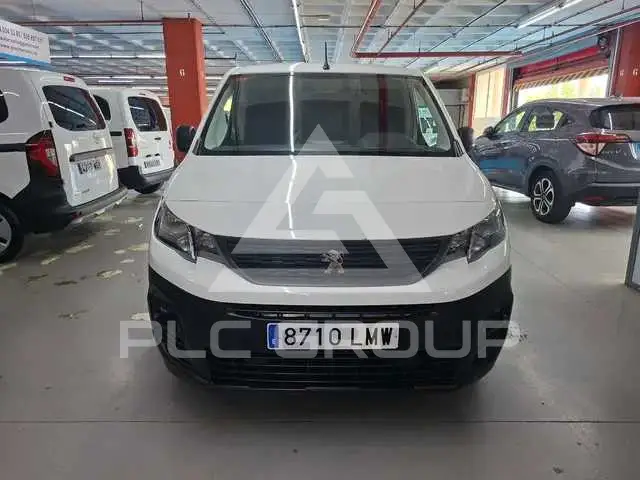 2021 Peugeot Partner