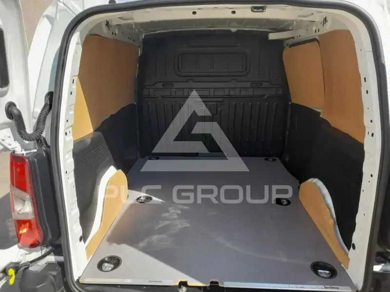 2021 Peugeot Partner