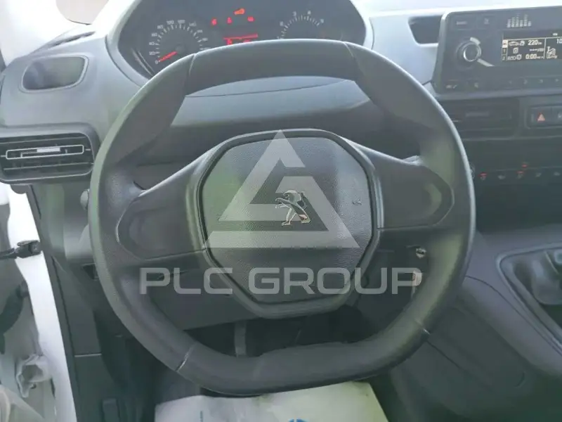 2021 Peugeot Partner