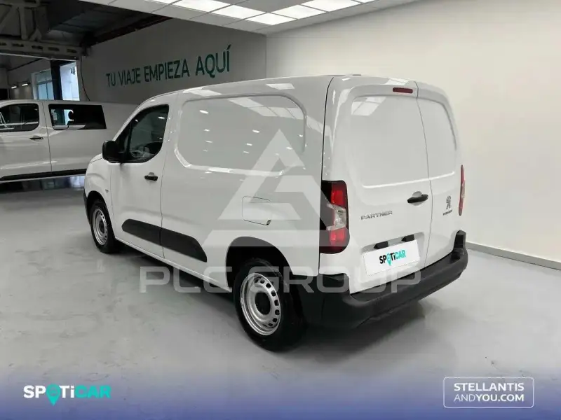 2021 Peugeot Partner