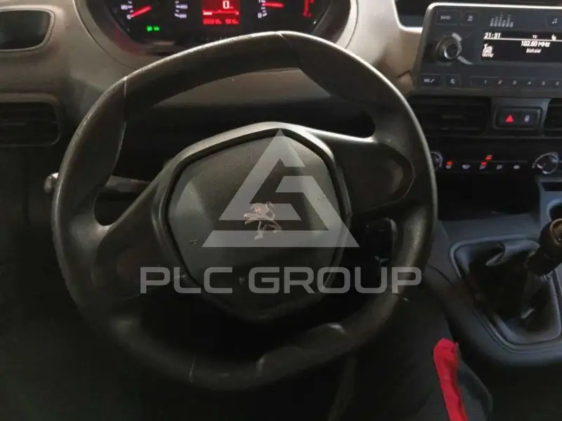 2021 Peugeot Partner