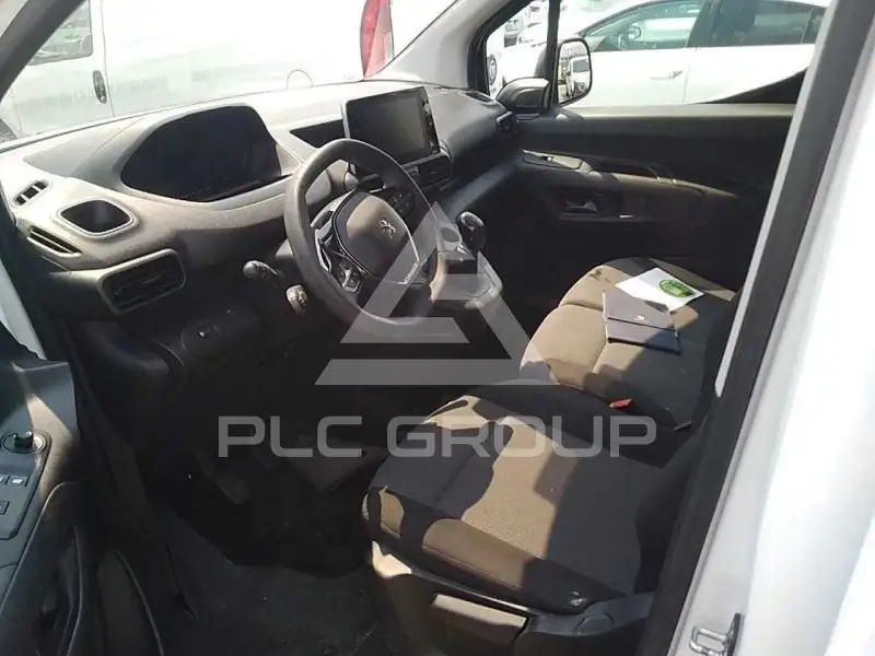 2021 Peugeot Partner