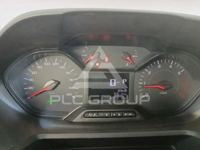 2021 Peugeot Partner