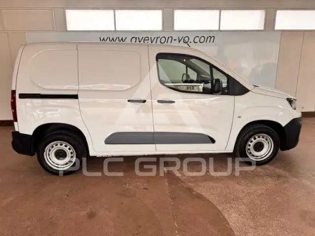 2021 Peugeot Partner