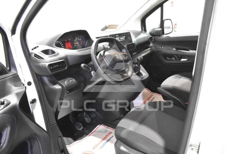 2021 Peugeot Partner