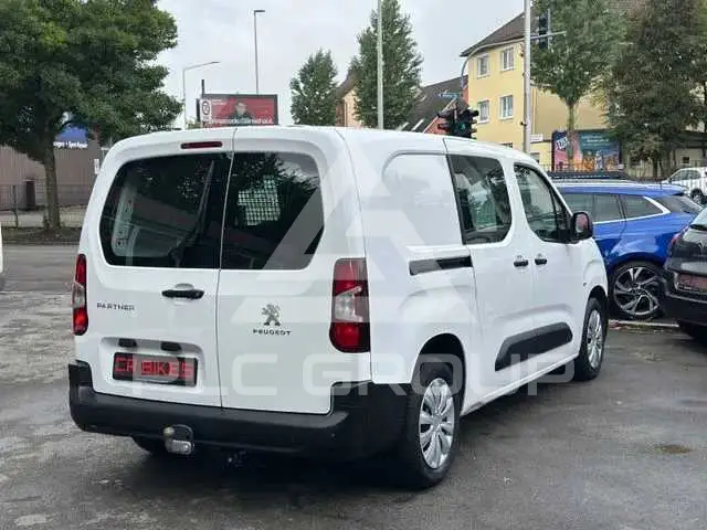 2021 Peugeot Partner