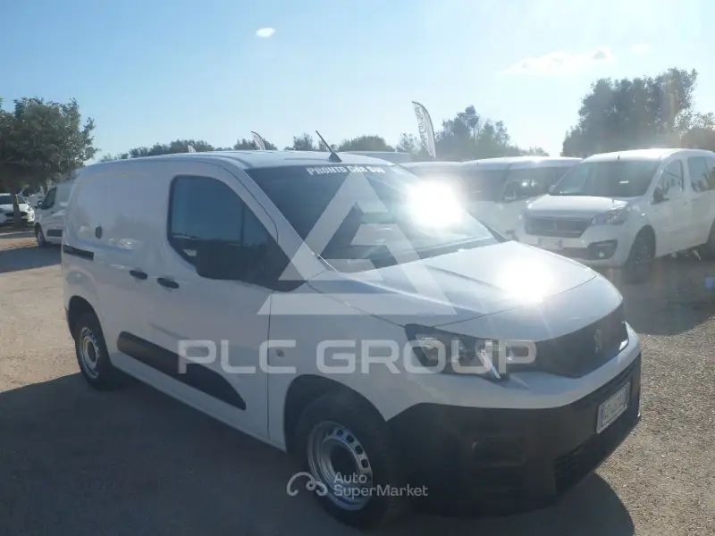 2021 Peugeot Partner