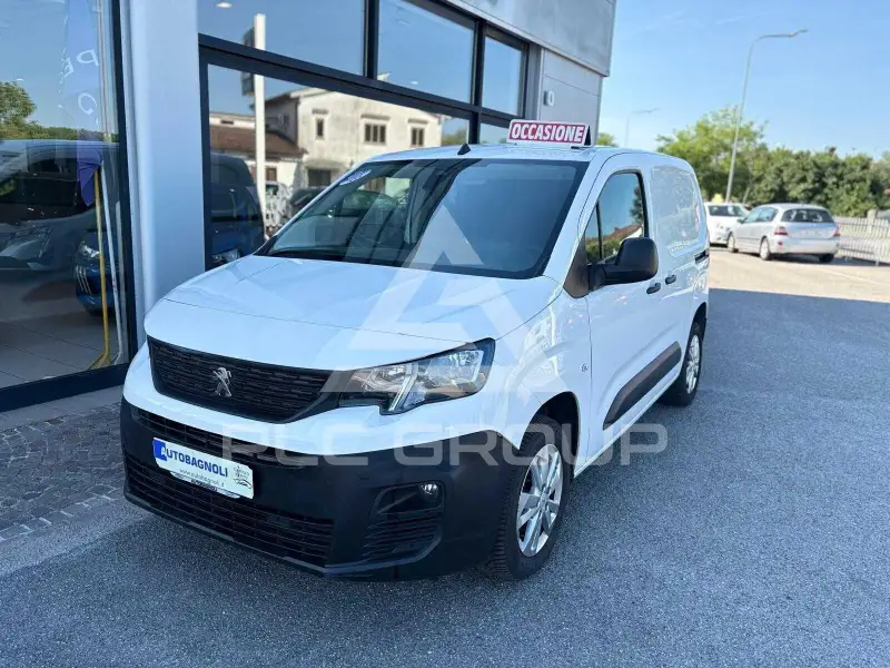 2021 Peugeot Partner