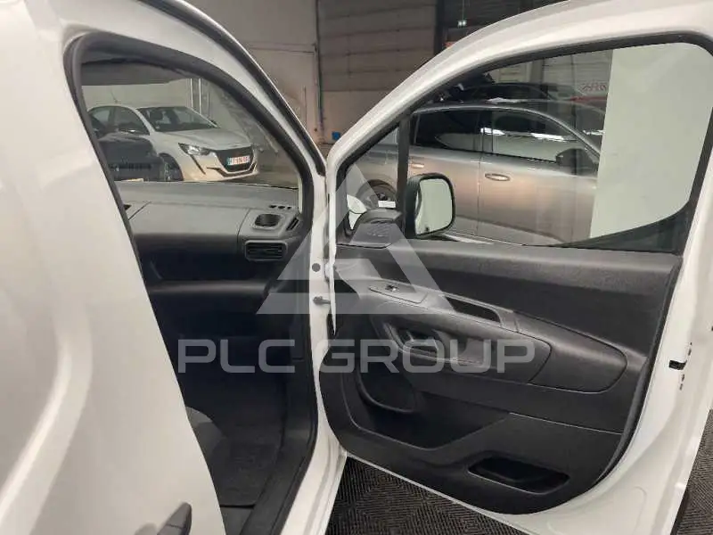 2021 Peugeot Partner