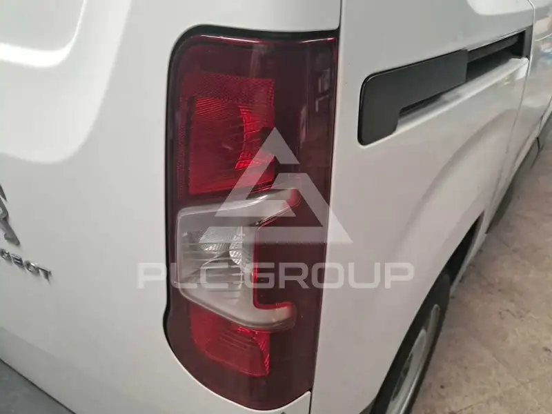 2021 Peugeot Partner