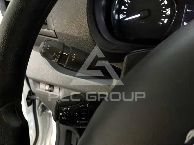 2021 Peugeot Expert