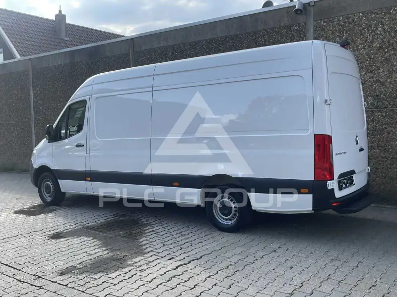 2021 Mercedes Benz Sprinter