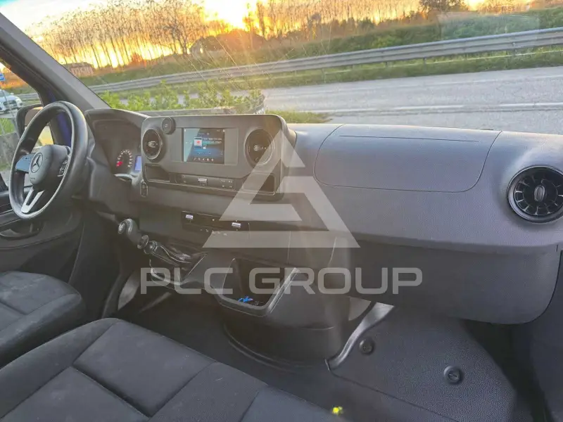 2021 Mercedes Benz Sprinter