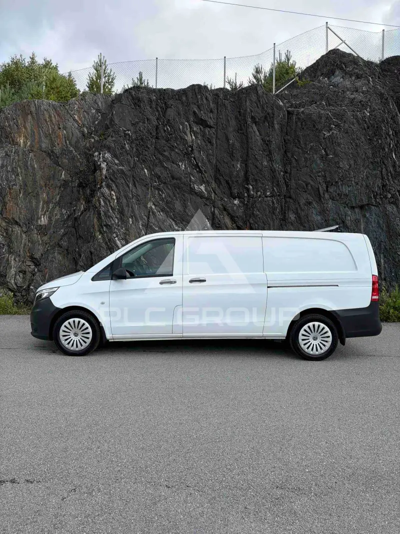 2021 Mercedes Benz Vito
