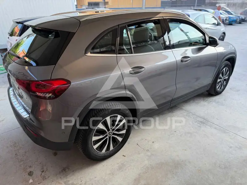 2021 Mercedes Benz GLA-Class