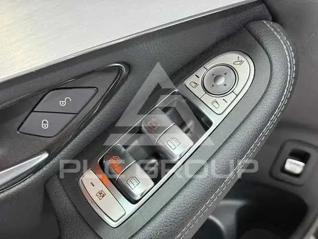 2021 Mercedes Benz GLC-Class